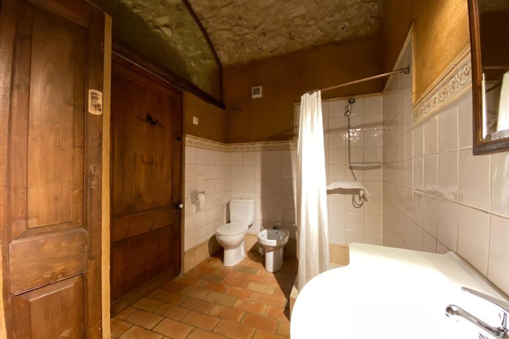Mas Roquet Guest House Macanet De Cabrenys Exterior photo